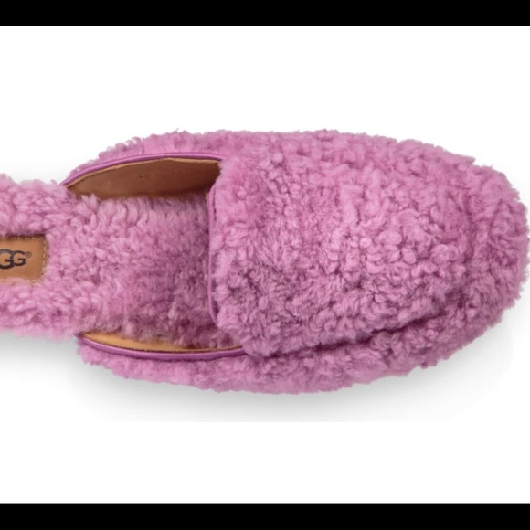 ugg lane fluff slipper